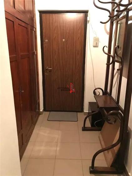 Apartament cu 3 camere decomandat în Doamna Ghica