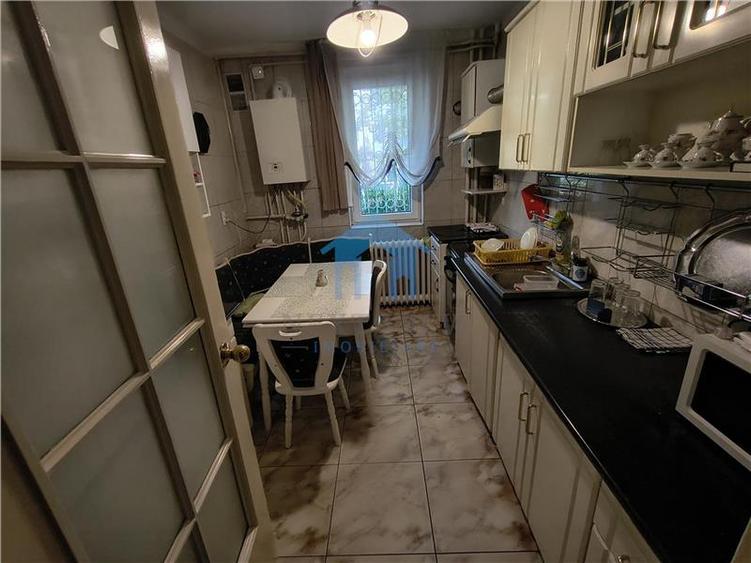 Apartament cu 3 camere decomandat în Gheorgheni