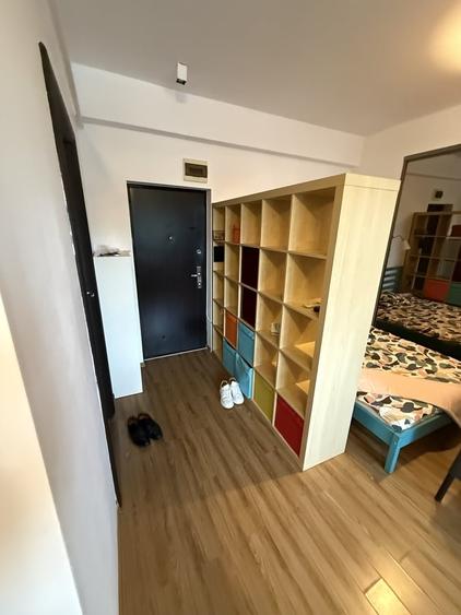 Garsonieră decomandată în Decebal