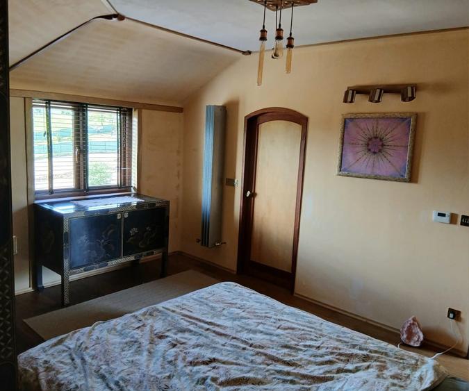 Casă cu 3 camere în Tăuții de Sus
