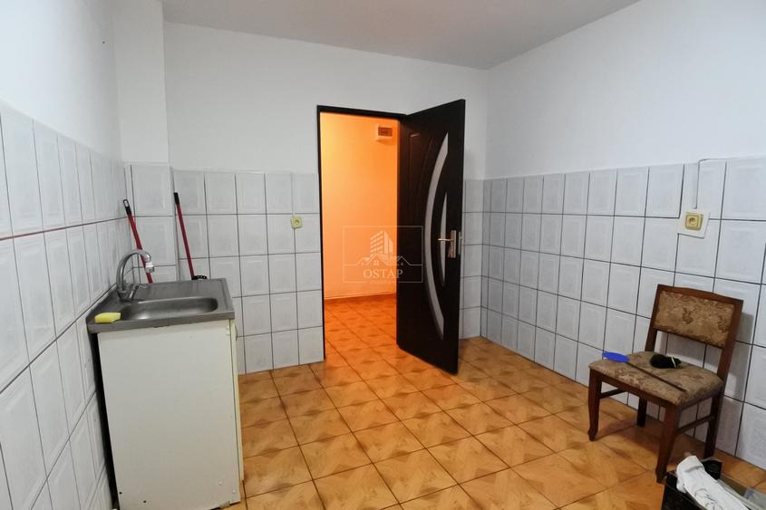 zona Nord-apartament 3 camere decomandate-parter înalt-centrală proprie - 8