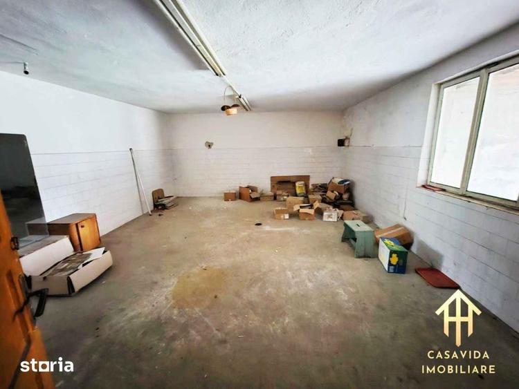 Casă cu 8 camere cu Teren 430 Mp în Central