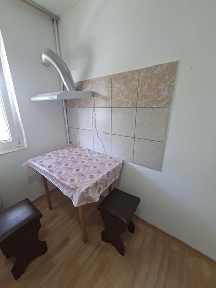 Garsoniera Etaj 1 Podu Ros Cantemir cu Baie! - 4