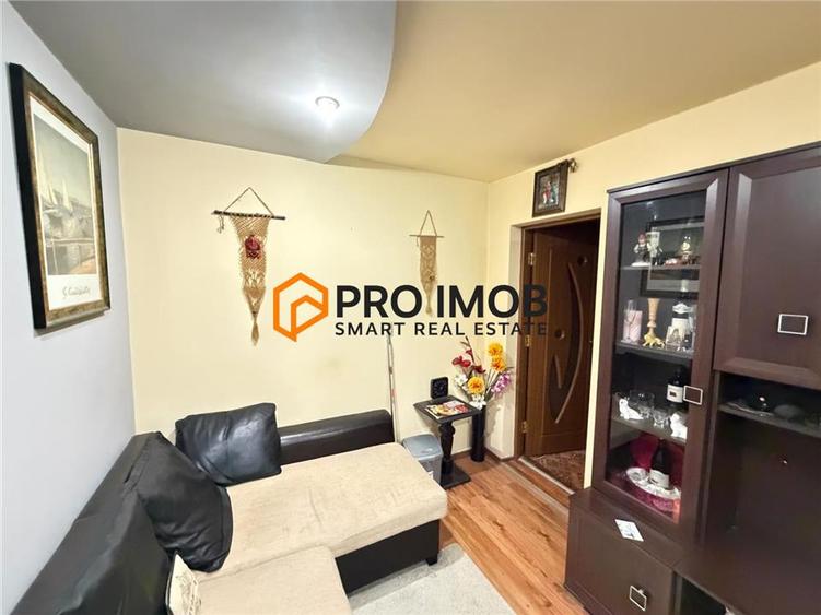 Apartament cu 2 camere nedecomandat, mobilat în 1 Decembrie