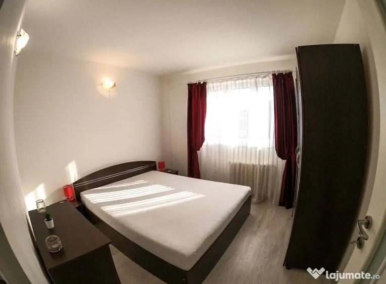 Apartament cu 2 camere semidecomandat în Cetate