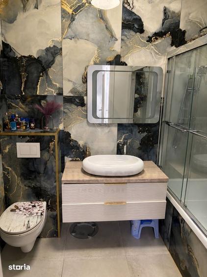 Apartament cu 3 camere în Cristian