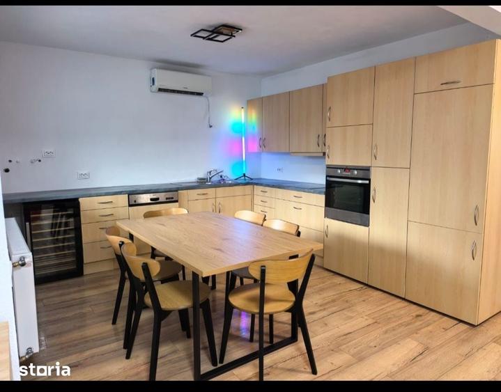Casă cu 3 camere cu Teren 600 Mp în Central