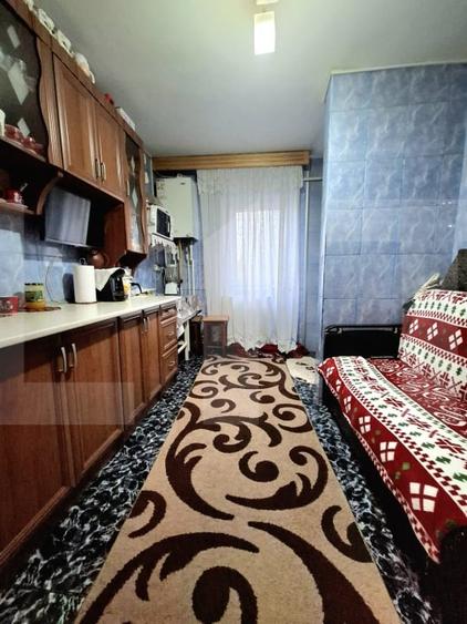 Apartament cu 3 camere, decomandat, 64 mp, zona Stadionului - 4
