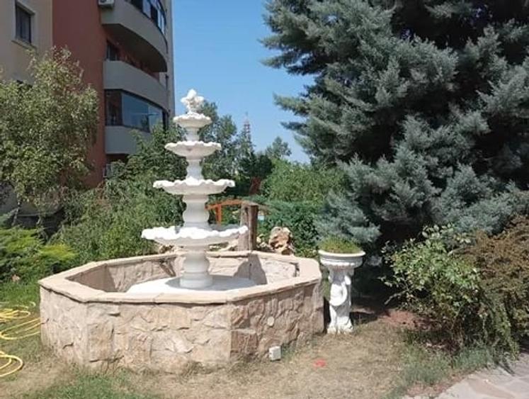 Apartament cu 2 camere semidecomandat în Olteniței