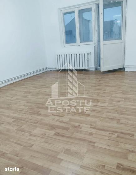 Apartament cu 3 camere decomandat în Elisabetin