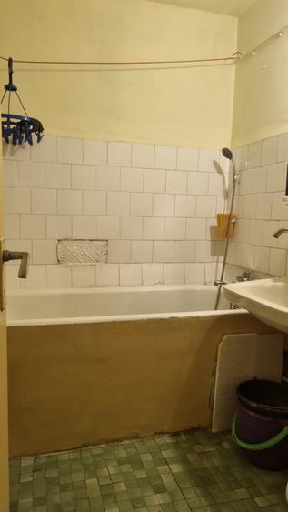 Apartament cu 2 camere decomandat în Berceni