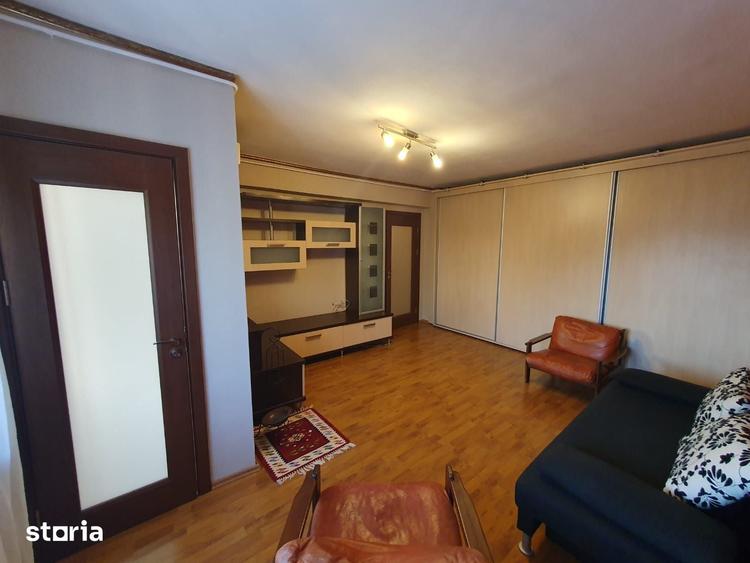 Vanzare apartament cf. 1 decomandat 3 camere + logie - 12