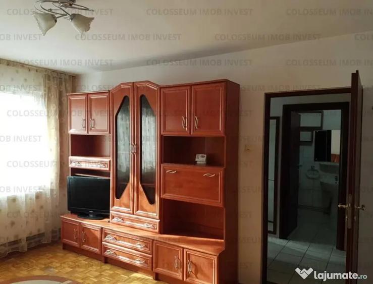 Garsonieră decomandată în Gării