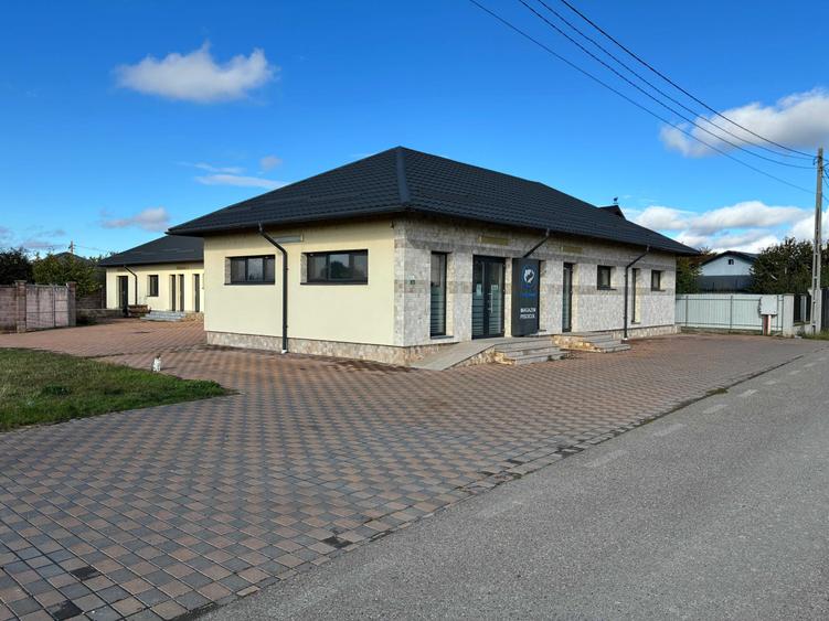 Spațiu comercial, de 366 mp, în Central