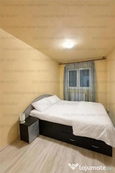 Apartament cu 3 camere decomandat în Răcădău