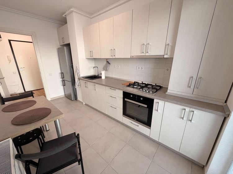 Apartament cu 2 camere decomandat, mobilat în Lujerului