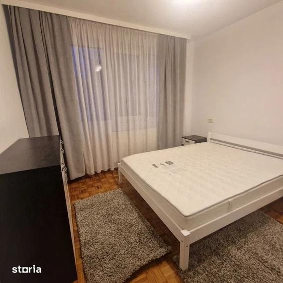 Apartament cu 3 camere în Mărăști