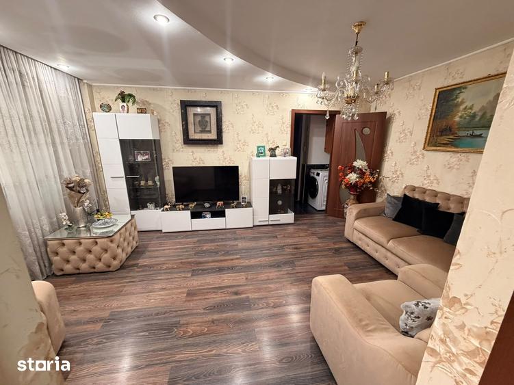 Apartament cu 4 camere în Crângași