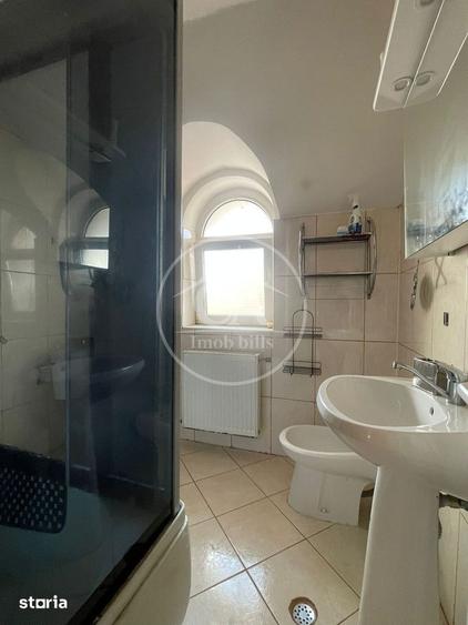 Casă cu 4 camere cu Teren 300 Mp în Sântandrei