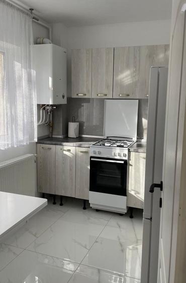 Apartament decomandat în Florești