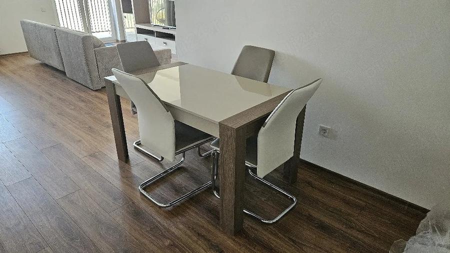 Apartament cu 2 camere semidecomandat în Triaj