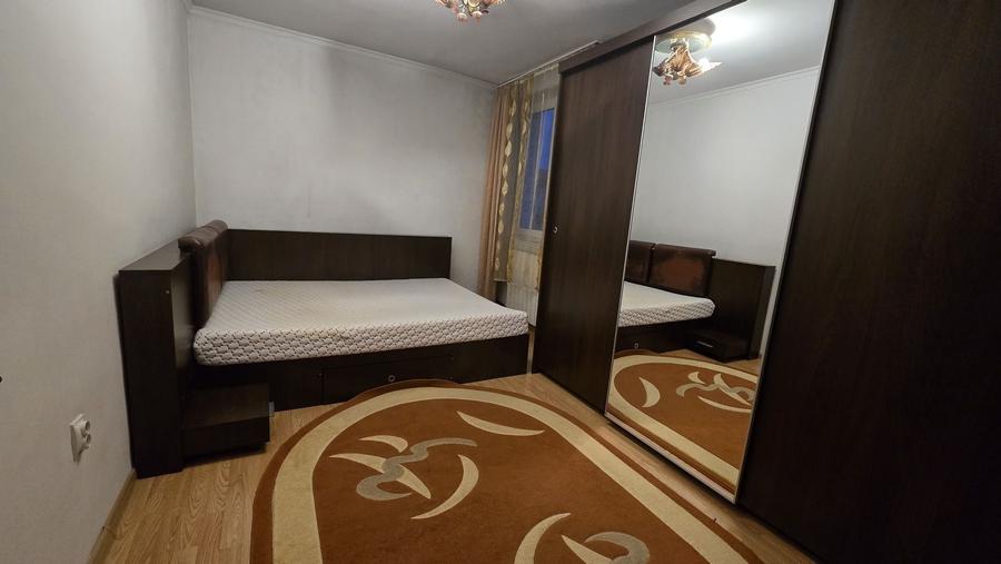 Apartament cu 2 camere decomandat în Ostroveni