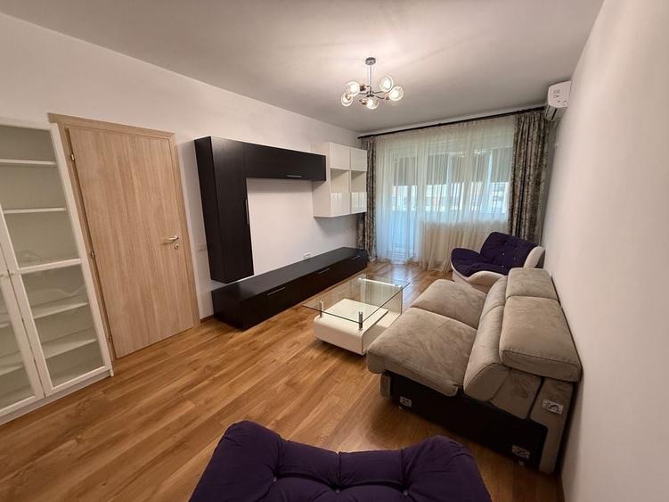 Apartament cu 2 camere decomandat în Ozana