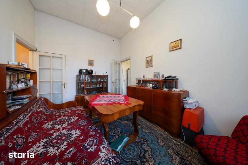 Apartament cu 3 camere în Centrul Istoric