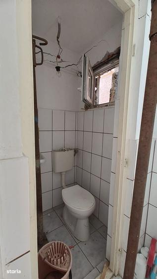 Casă cu 2 camere în Central