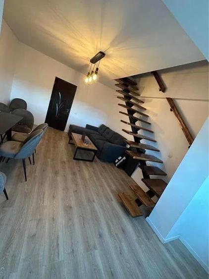 Apartament cu 3 camere semidecomandat, mobilat în Iris