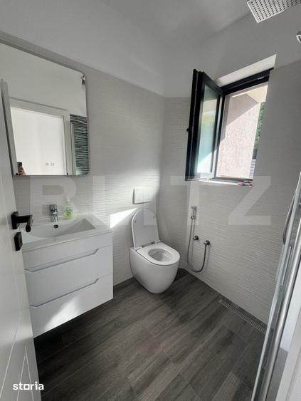 Casă cu 4 camere cu Teren 400 Mp în Central