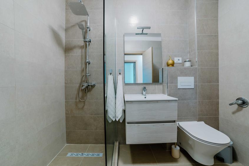 Apartament cu 2 camere decomandat în Cristian