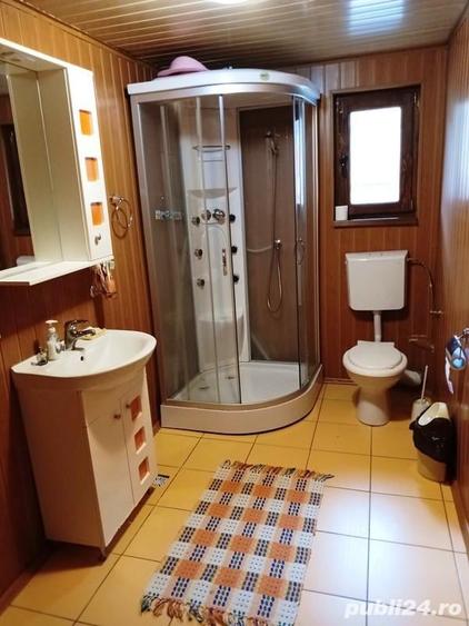 Casă cu 5 camere cu Teren 900 Mp în Râu Sadului