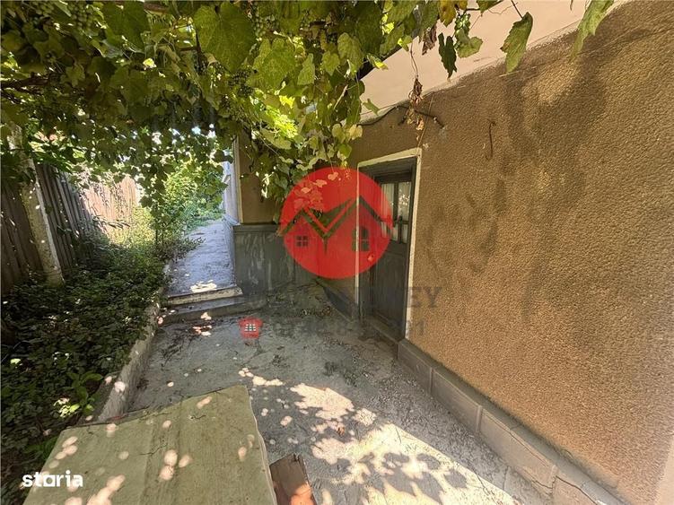 Casă cu 3 camere în Faleză