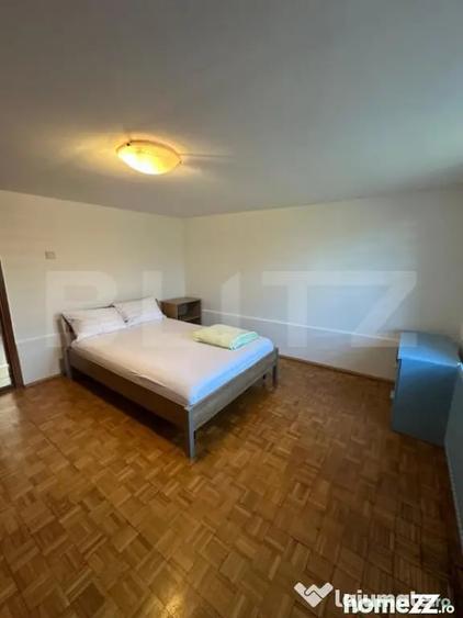 Doua apartamente la casa, teren 250 mp, gradina, garaj, - 8