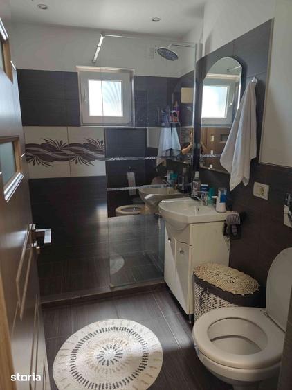 Apartament cu 2 camere decomandat în Inel II