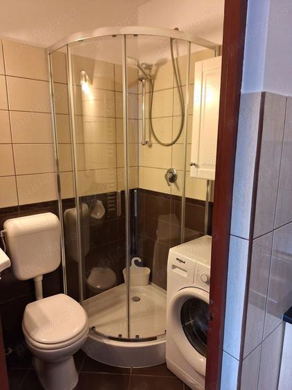 Garsonieră decomandată, mobilată în Aradului