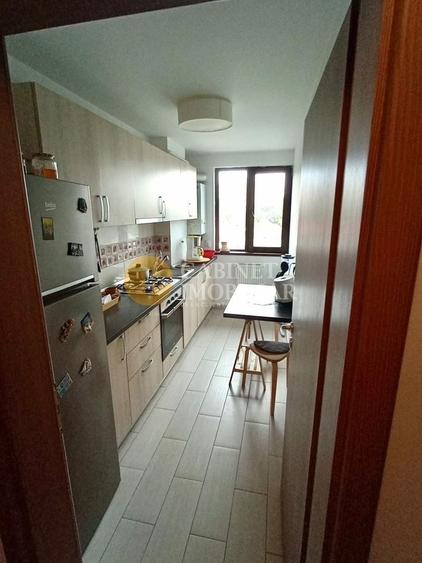 Apartament cu 2 camere decomandat, mobilat în Tătărași
