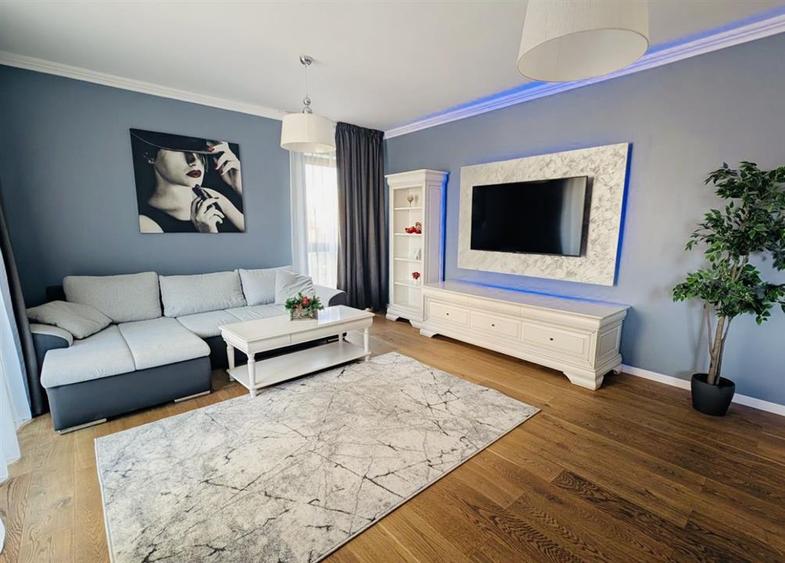 Apartament cu 2 camere decomandat, mobilat în Centrul Civic