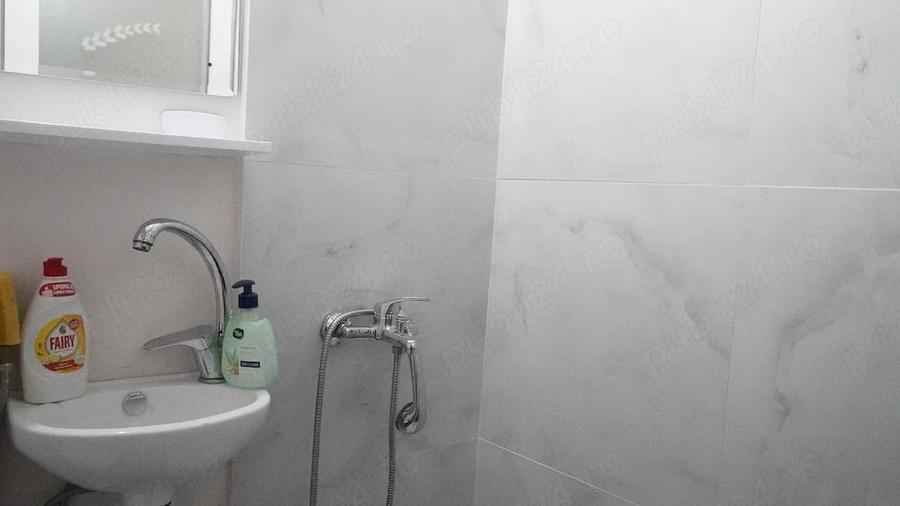 Garsonieră decomandată în Central