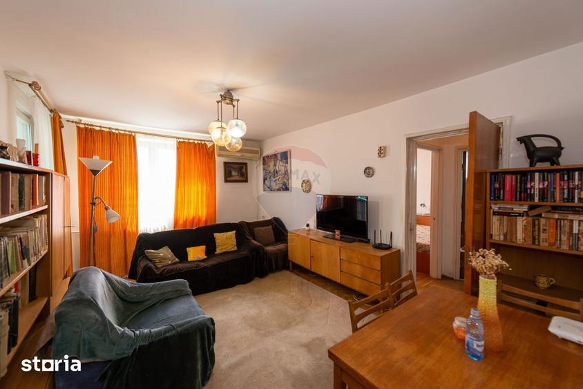 Apartament cu 3 camere, mobilat în Titan