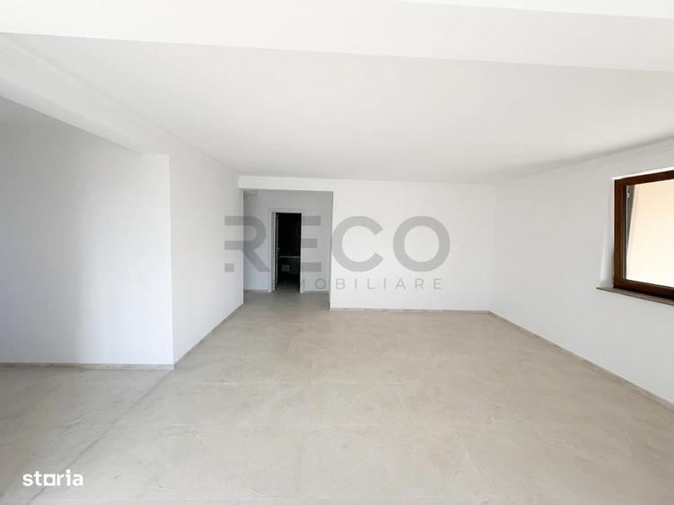 Casă cu 4 camere cu Teren 500 Mp în Sântandrei