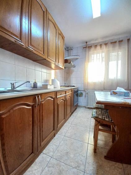 Apartament cu 2 camere semidecomandat în Theodor Pallady