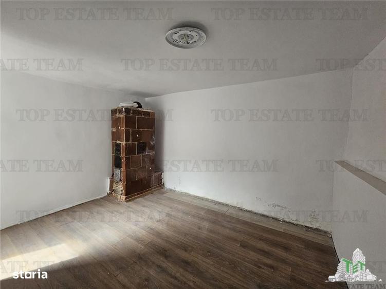 Casă cu 4 camere cu Teren 280 Mp în Central