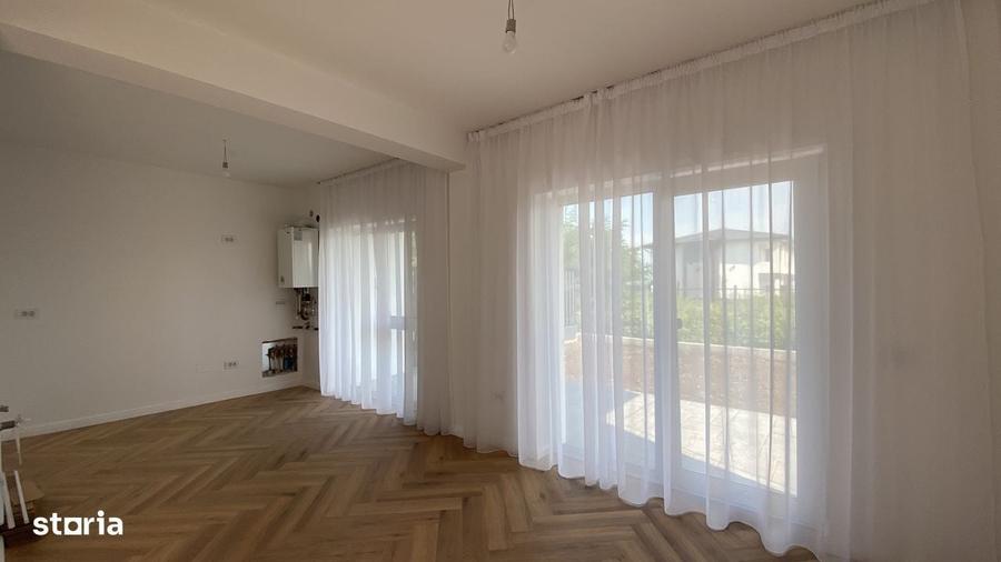 Casă cu 4 camere în Central