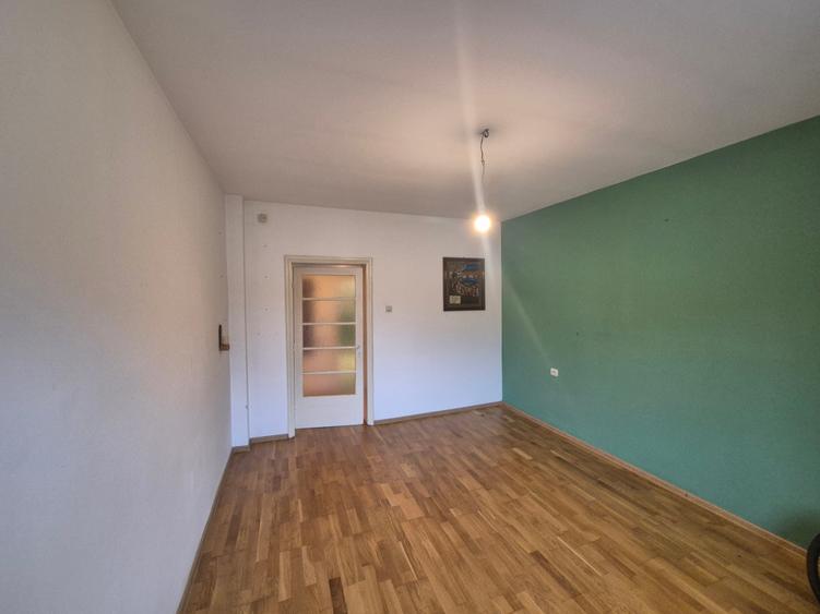 Casă individuală cu 2 camere cu Canalizare în Moroasa 1