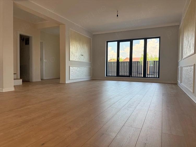 Casă cu Teren 300 Mp în Crihala