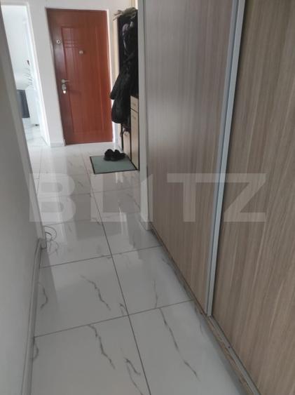 Apartament cu 3 camere decomandat, mobilat în Tomești