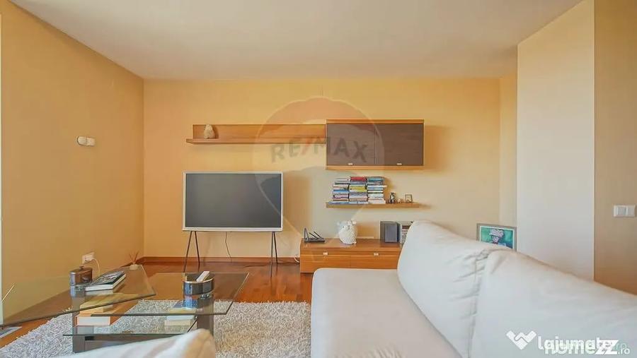 Apartament cu 2 camere semidecomandat în Drumul Poienii