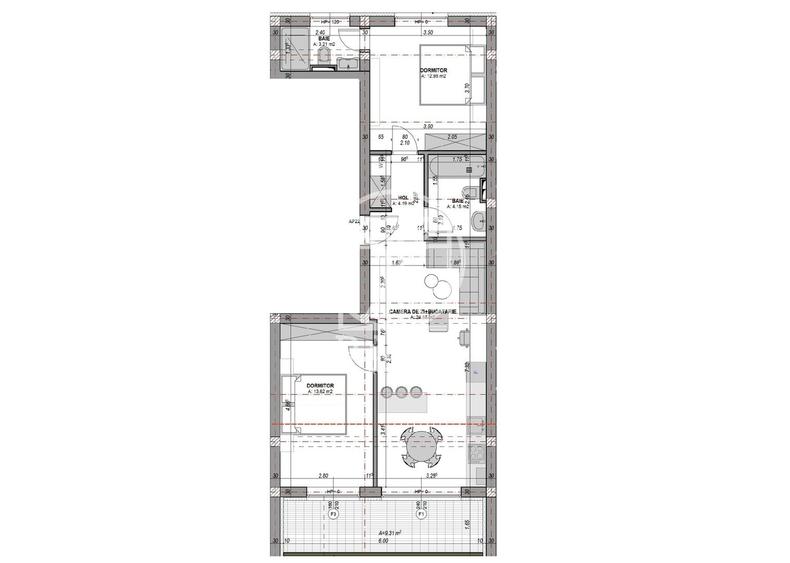 Apartament cu 3 camere semidecomandat în Exterior Vest